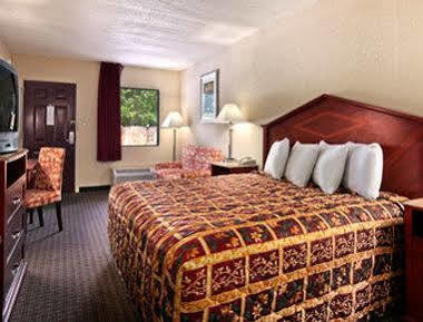 Days By Wyndham Hotel